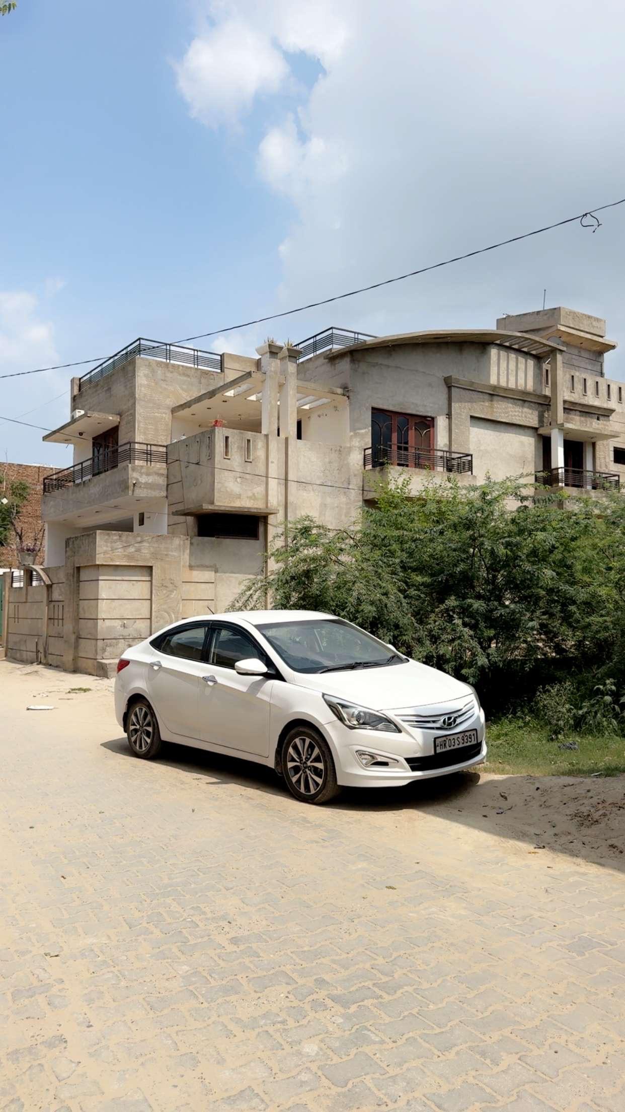 2015 Hyundai Verna SX Turbo DCT (Petrol, Automatic)